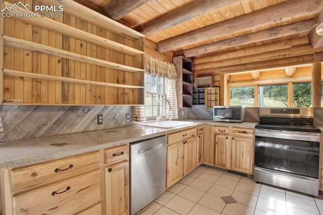 10275 Walker Road, Colorado Springs, CO 80908