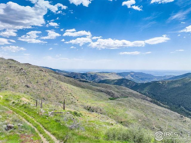 300 NW Shining Star Trail, Boulder, CO 80302