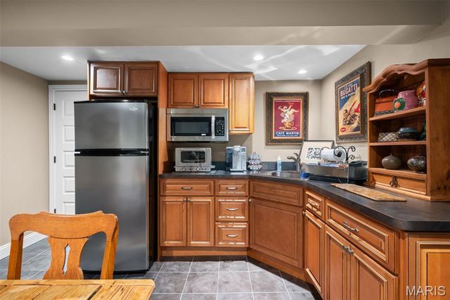 2029 Cedarmill Drive, St Louis, MO 63017