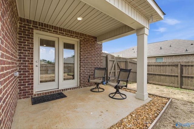 105 Tea Tree Court, Hazel Green, AL 35750
