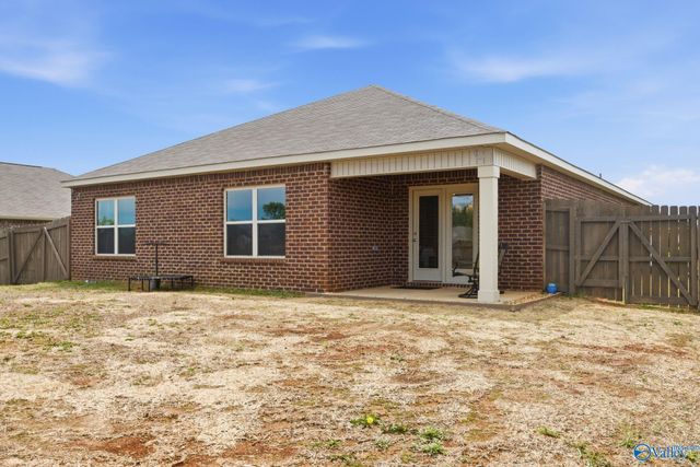 105 Tea Tree Court, Hazel Green, AL 35750