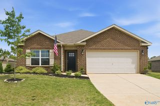 105 Tea Tree Court, Hazel Green, AL 35750