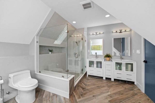 61 Paul Revere Rd 2, Arlington, MA 02476