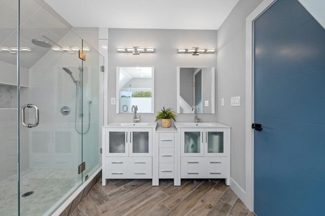 61 Paul Revere Rd 2, Arlington, MA 02476