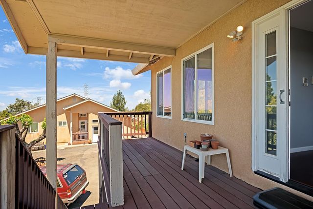 2580 Sunny Hill Rd, Rescue, CA 95672
