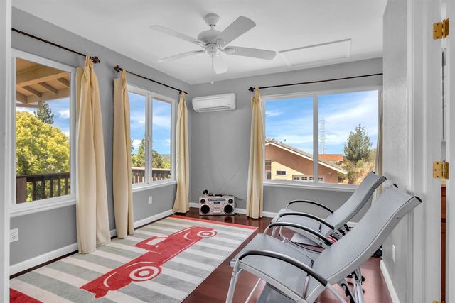 2580 Sunny Hill Rd, Rescue, CA 95672