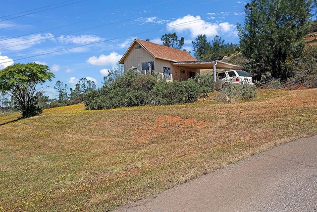2580 Sunny Hill Rd, Rescue, CA 95672