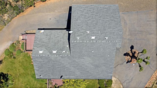 2580 Sunny Hill Rd, Rescue, CA 95672