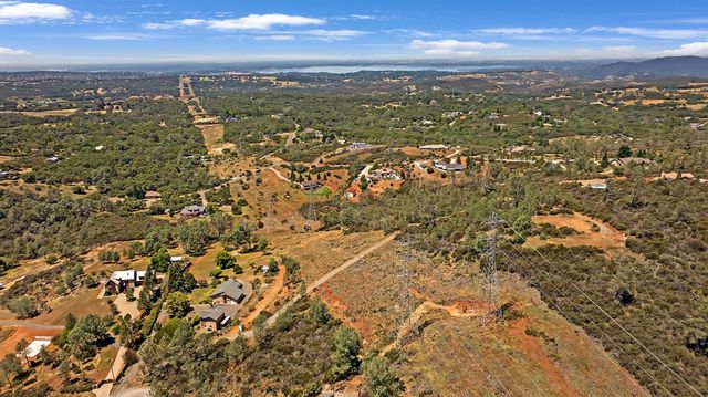2580 Sunny Hill Rd, Rescue, CA 95672