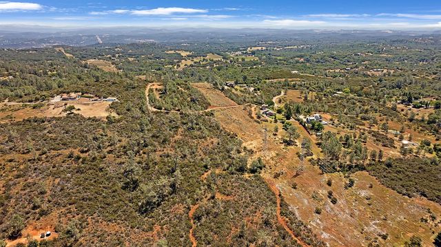 2580 Sunny Hill Rd, Rescue, CA 95672
