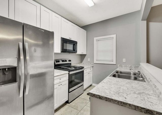 460 E State St, Murfreesboro, TN 37130