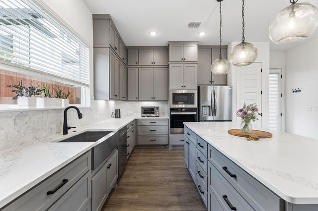1509 Corsac WAY, Austin, TX 78758