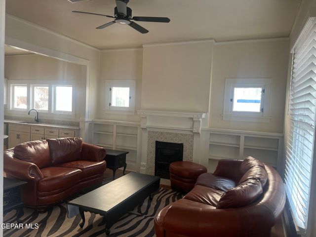 507 E CLIFF Drive, El Paso, TX 79902