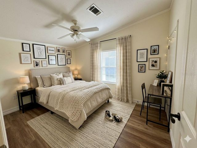 4967 LAS VEGAS DRIVE, Sarasota, FL 34233