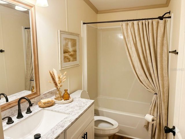 4967 LAS VEGAS DRIVE, Sarasota, FL 34233