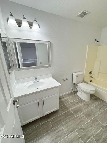 8464 W FOREST GROVE Avenue, Tolleson, AZ 85353