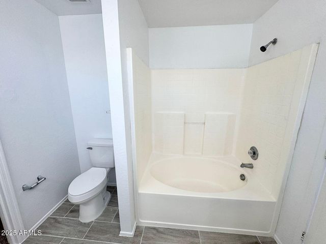 8464 W FOREST GROVE Avenue, Tolleson, AZ 85353