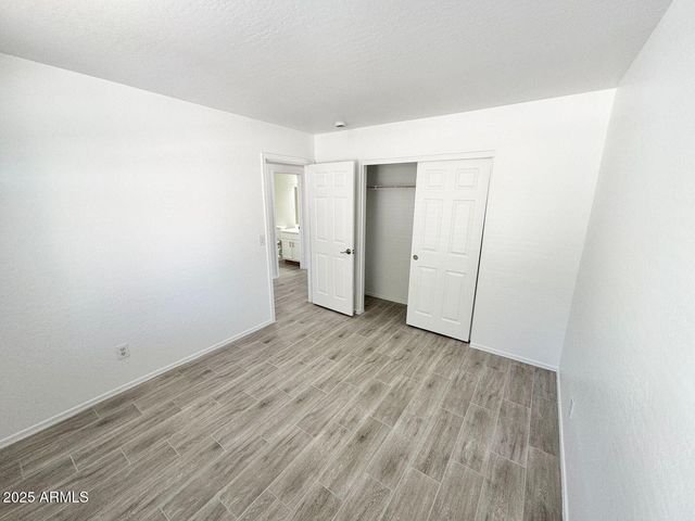 8464 W FOREST GROVE Avenue, Tolleson, AZ 85353