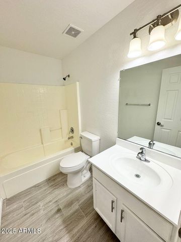 8464 W FOREST GROVE Avenue, Tolleson, AZ 85353