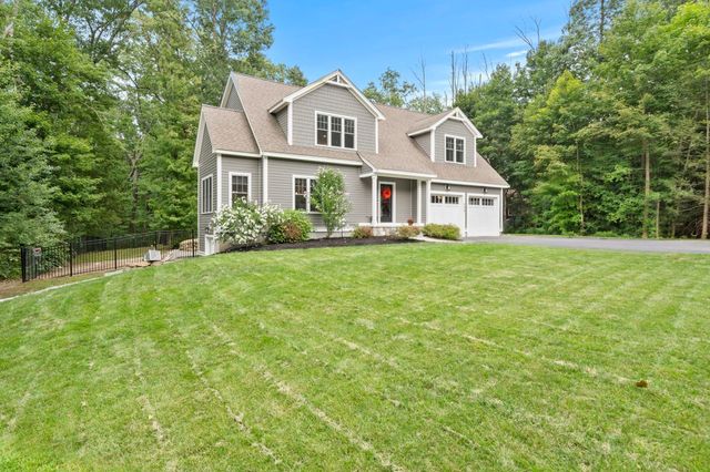 800 Johnson St, North Andover, MA 01845
