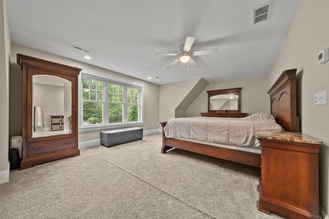 800 Johnson St, North Andover, MA 01845