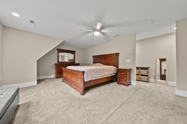 800 Johnson St, North Andover, MA 01845