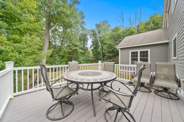 800 Johnson St, North Andover, MA 01845