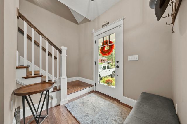800 Johnson St, North Andover, MA 01845
