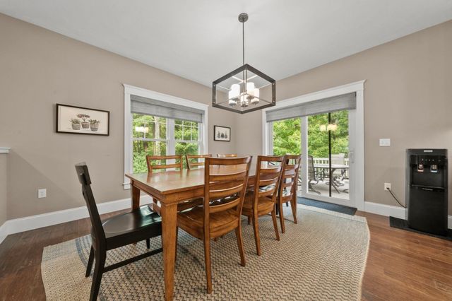 800 Johnson St, North Andover, MA 01845