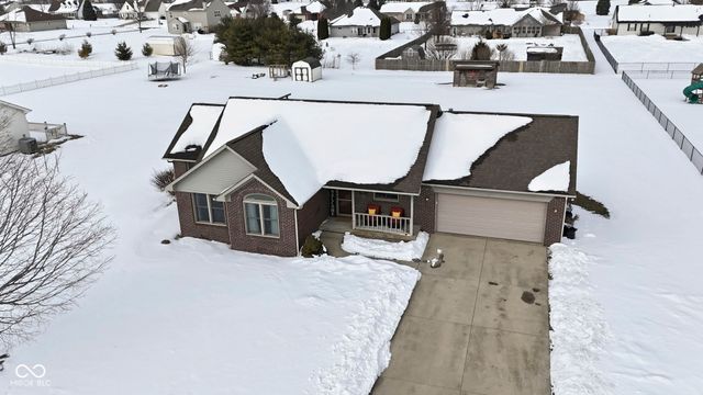 2374 E Water Wheel Drive, Greenfield, IN 46140