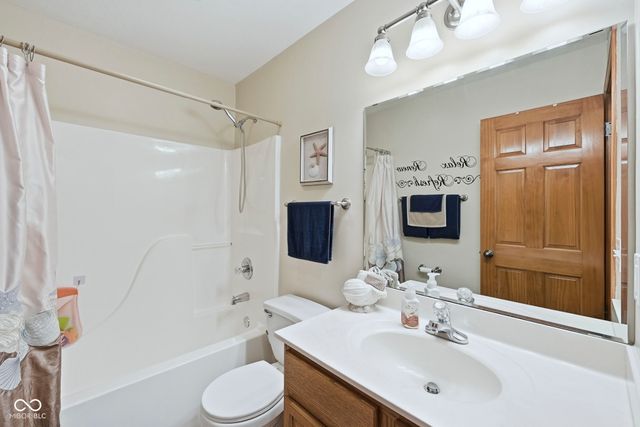 2374 E Water Wheel Drive, Greenfield, IN 46140