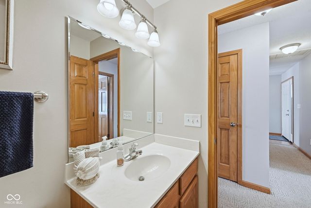 2374 E Water Wheel Drive, Greenfield, IN 46140