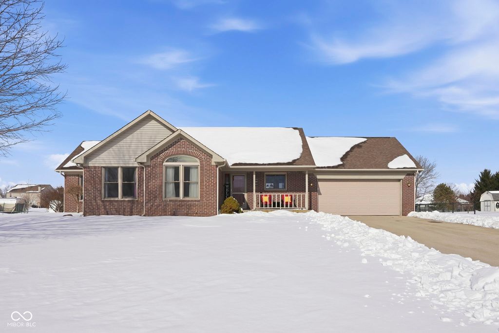 2374 E Water Wheel Drive, Greenfield, IN 46140