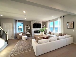 1572 Norbert Lane, Shakopee, MN 55379