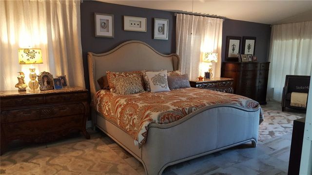 15211 ARBOR HOLLOW DRIVE, Odessa, FL 33556