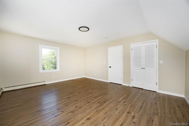 18 Cream Street, Hyde Park, NY 12538