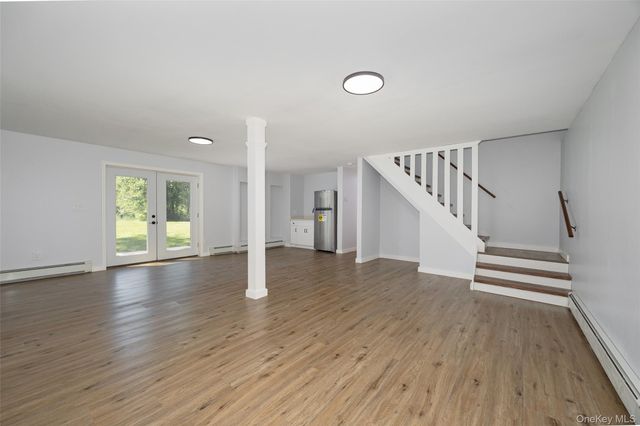 18 Cream Street, Hyde Park, NY 12538
