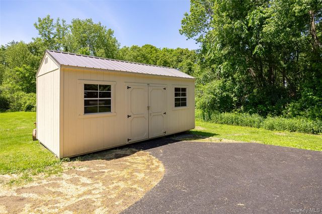 18 Cream Street, Hyde Park, NY 12538