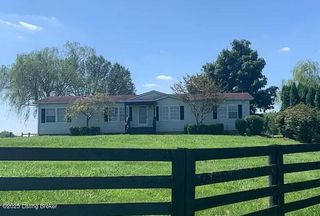 6733 Aiken Rd, Louisville, KY 40245