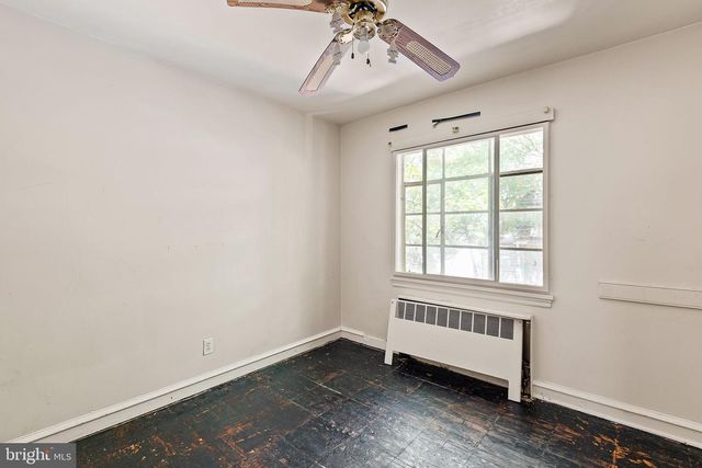 9 E 44TH ST, Wilmington, DE 19802