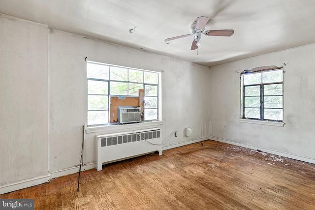 9 E 44TH ST, Wilmington, DE 19802