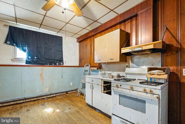 9 E 44TH ST, Wilmington, DE 19802
