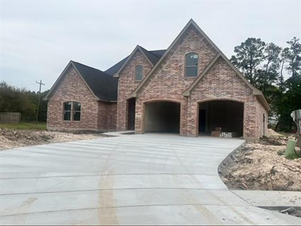 8505 Sana Drive, Beaumont, TX 77713