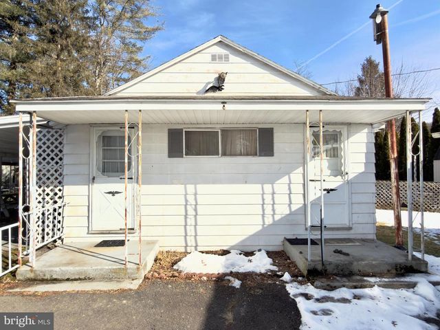 208 MAPLE BLVD, Orwigsburg, PA 17961