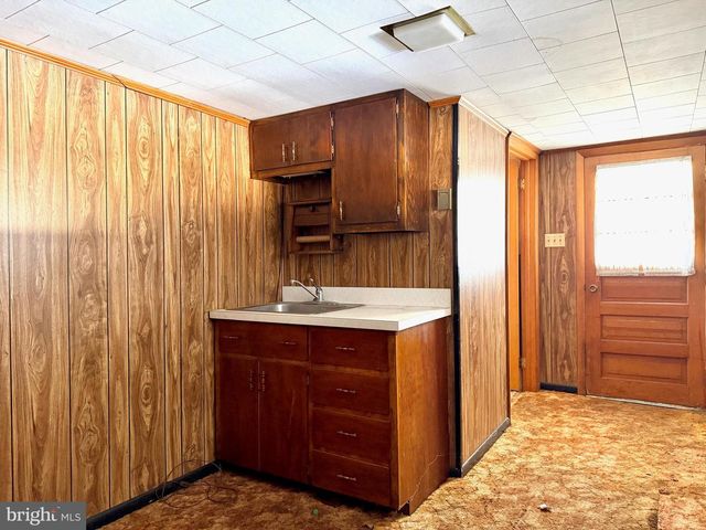 208 MAPLE BLVD, Orwigsburg, PA 17961