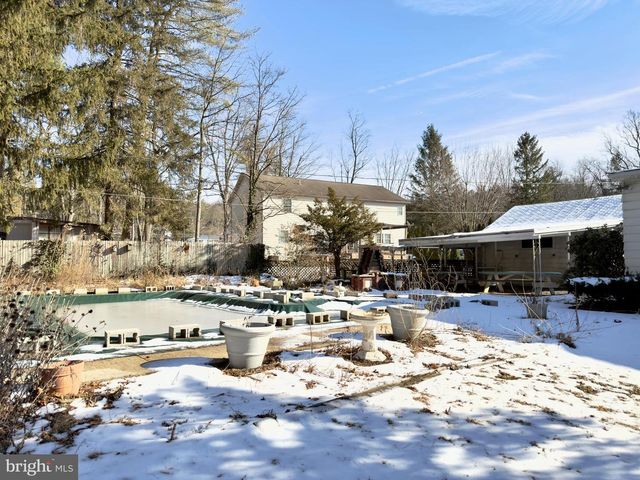 208 MAPLE BLVD, Orwigsburg, PA 17961