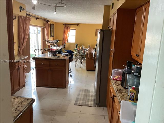 3161 Venice Way, Miramar, FL 33025