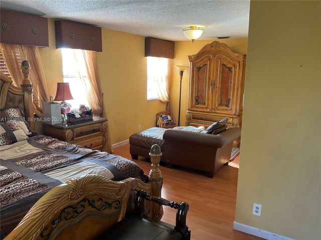 3161 Venice Way, Miramar, FL 33025