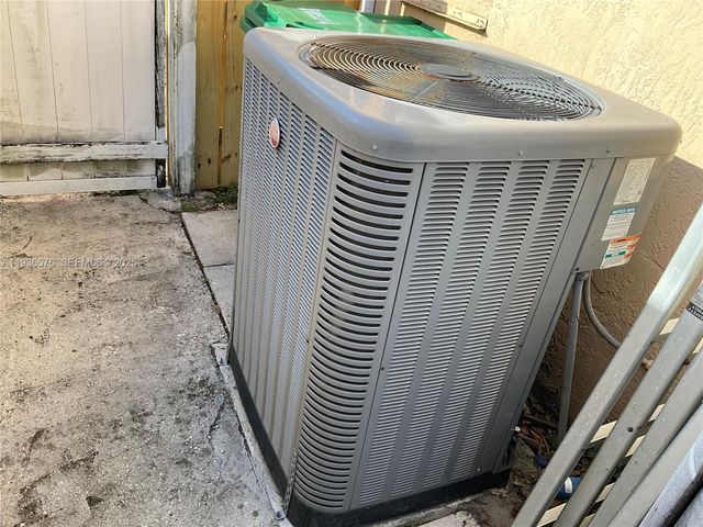 3161 Venice Way, Miramar, FL 33025