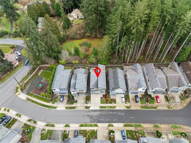 22213 17th Avenue W, Lynnwood, WA 98036